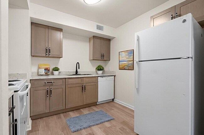 Photo - 8210 Bauman Rd