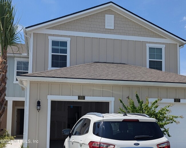 Building Photo - 213 Tidal Bch Ave