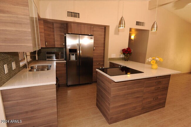 Photo - 1320 E Bethany Home Rd