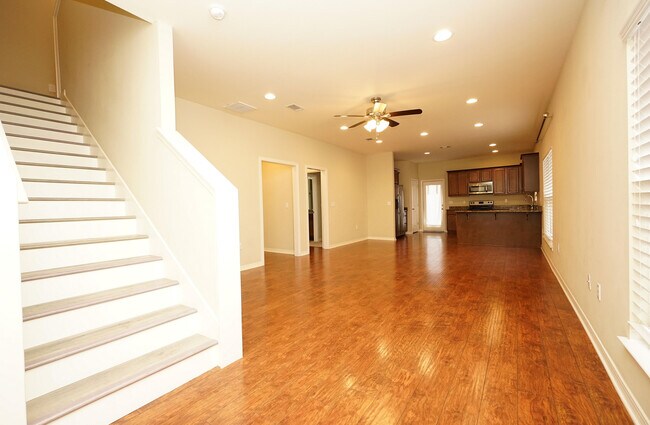 Photo - 1305 Finck Rd