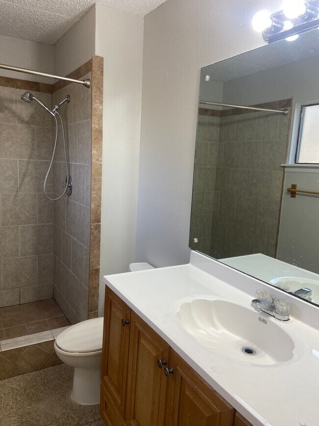 Photo - 3 bed 2 bath house