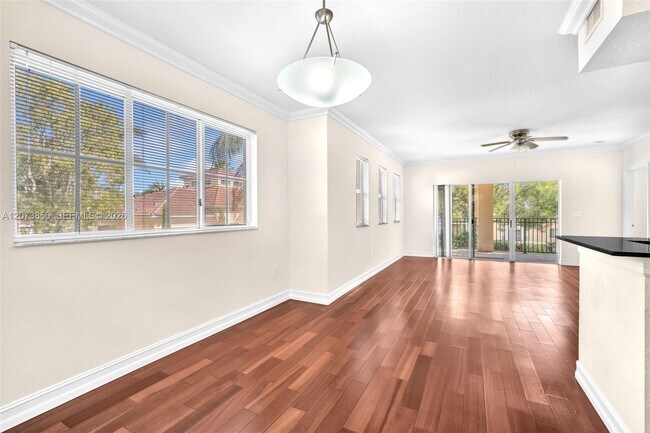 Photo - 2532 Centergate Dr Unit 201