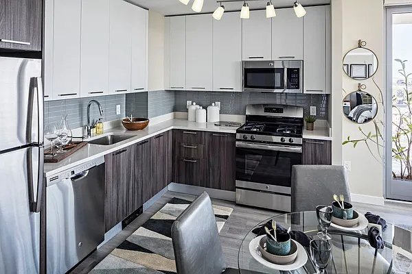 Building Photo - 1524 Sheepshead Bay Rd Rental
