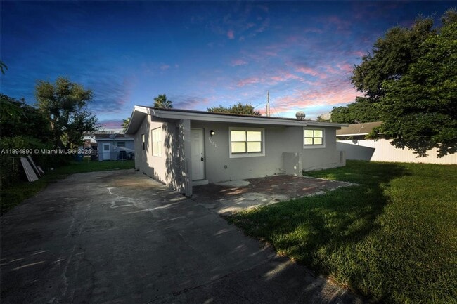 Photo - 3051 NW 77th St