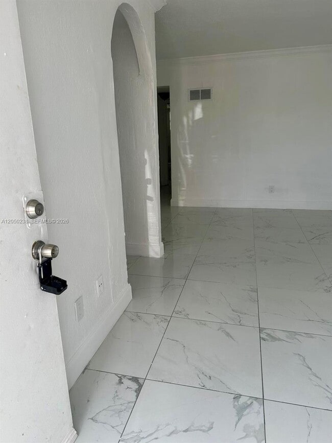 Photo - 7101 SW 89th Ct Unit 104