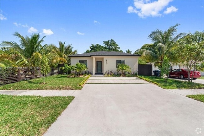 Building Photo - 233 NW 120th St Rental