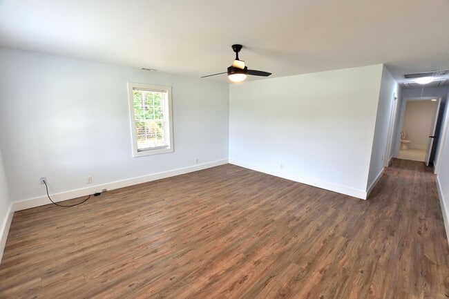 Photo - 3630 Loop Rd