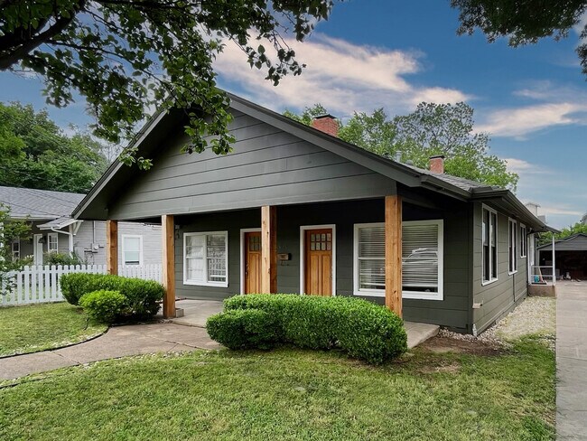 Photo - 634 Turner Ave