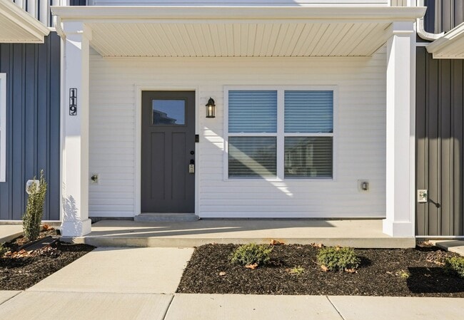 Photo - 119 Front Rdg Cir