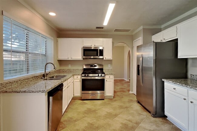 Photo - 9322 Wandsworth Dr