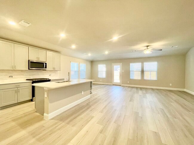 Photo - 1203 Mahogany Dr
