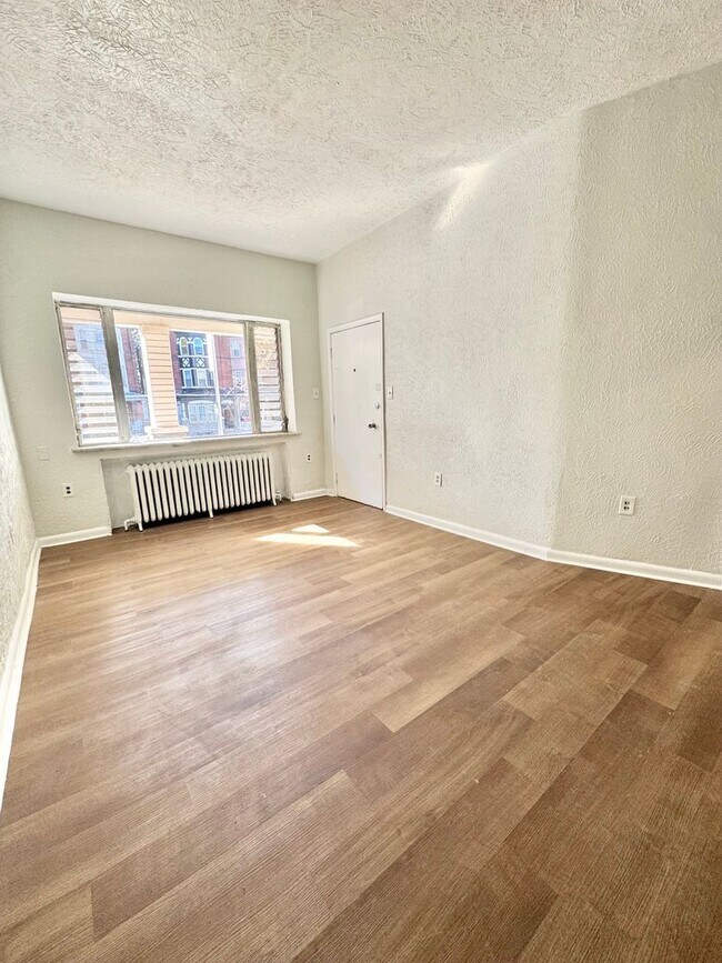 Photo - 5027 Walnut St Unit 1FL