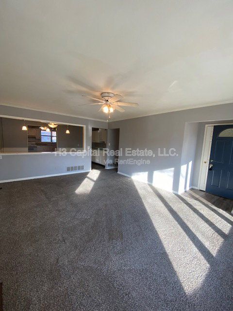 Photo - 2349 Clark Ave