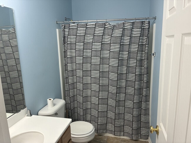 Photo - 782 Thornbury Ct