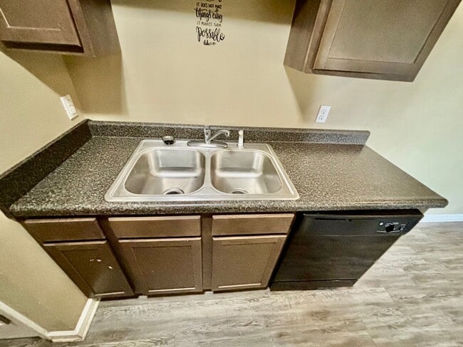 Photo - 2 Bedroom Available! Unit 639