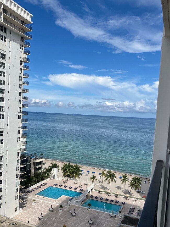 Photo - 2401 S Ocean Dr Unidad 1705