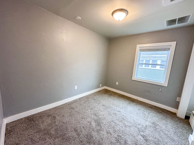 Photo - 921 Fourth NW Unidad Apt 2