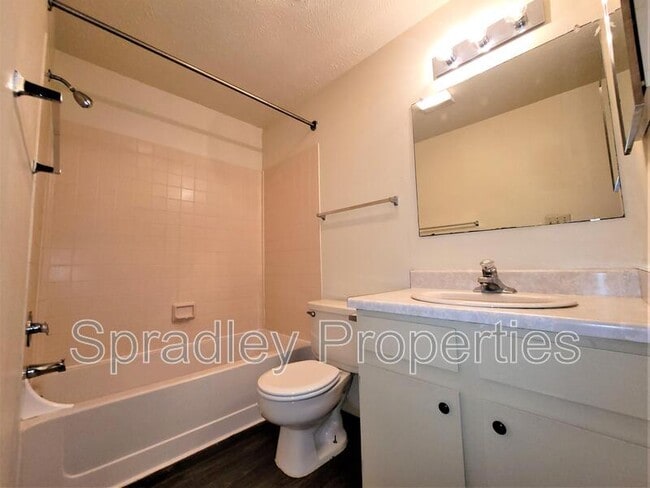 Photo - Autumn Chase Apartments