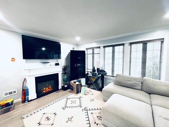 Photo - 53 Harrison St