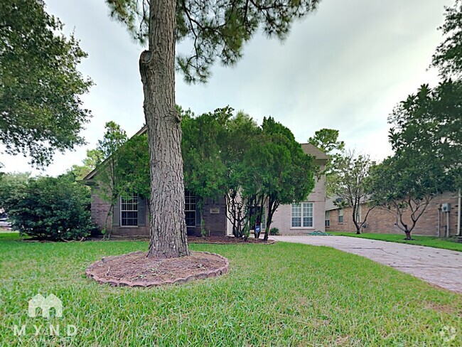 Building Photo - 6822 Auburn Oak Trail Rental