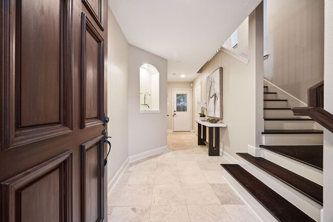 Photo - 5407 Lillian St