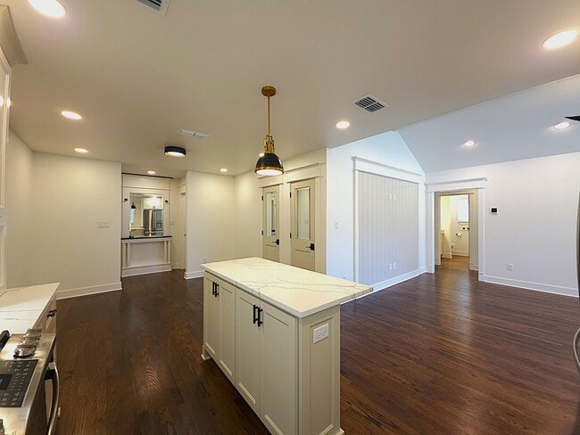 Photo - Lease this fully remodeled sanctuary – where modern luxury meets timeless East Texas charm!