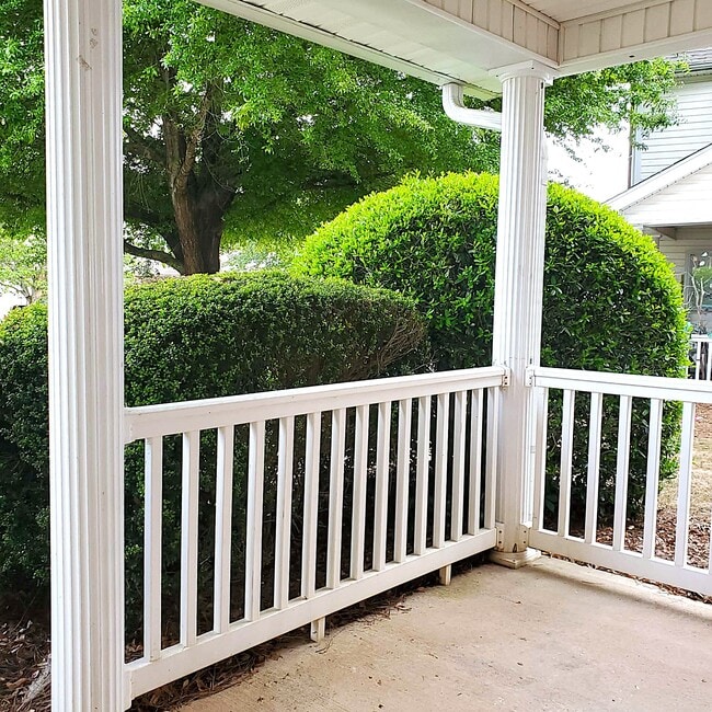 Photo - 300 Cottonwood Creek Cir
