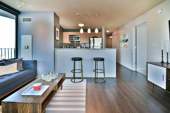 Photo - 455 N Columbus Dr