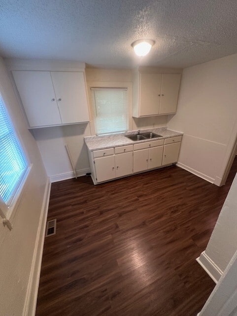 121 Hamlin Ave