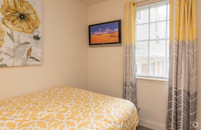 JR 1BR, 1BA - 410 SF