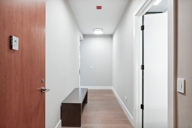 Photo - 501 N Clinton St