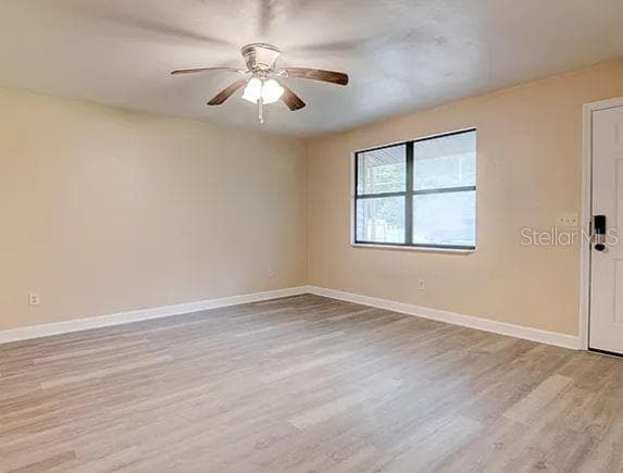 Photo - 11907 NW 147 Pl
