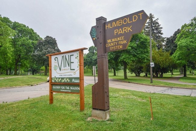 Photo - 3151 S Quincy Ave Unit B