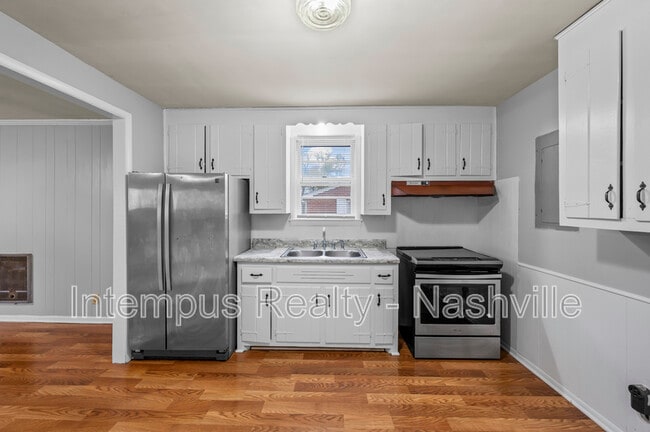 Photo - 114 Old Trinity Ln