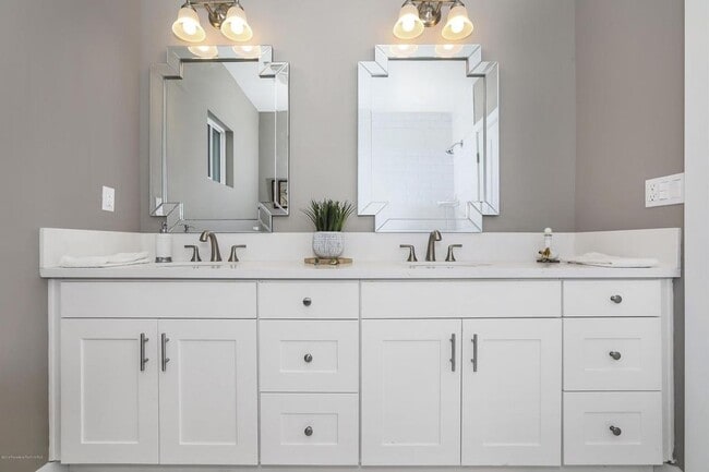 Photo - 75 W Tremont St Unidad 75 W Tremont Ave Pasadena CA 91103