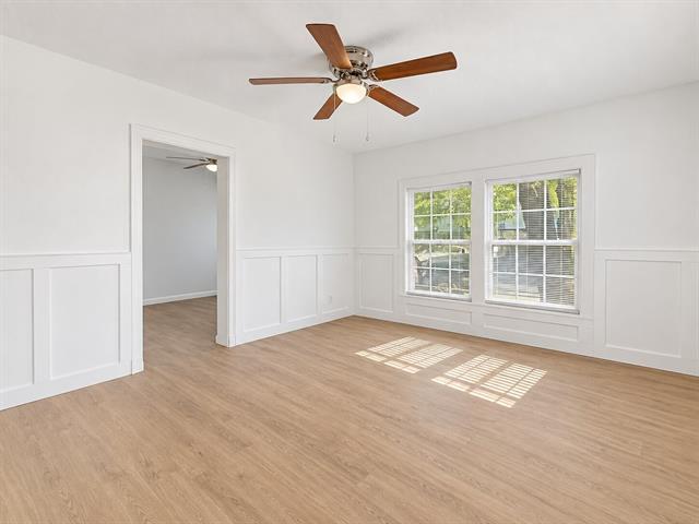 300 Emma St