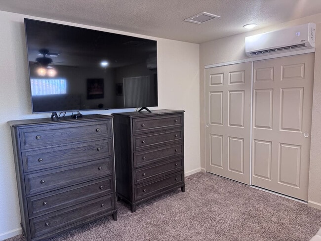 Photo - 2261 Sahara Dr