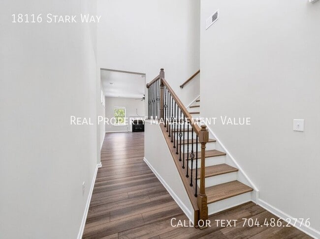 Photo - 18116 Stark Wy