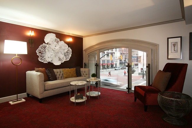 Life at the corner of Everything! - The Citizens Condominiums