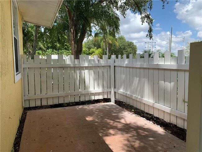 Photo - 7134 Southgate Blvd