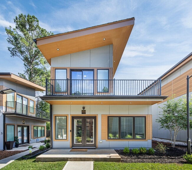 Building Photo - 6305 Shannon Pkwy