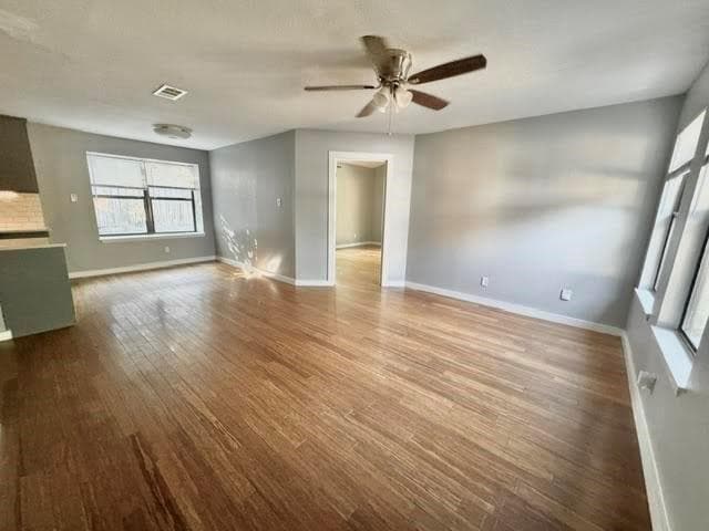 504 Clover Ct