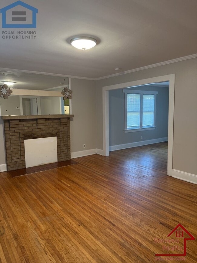 Photo - 3201 E 36th St