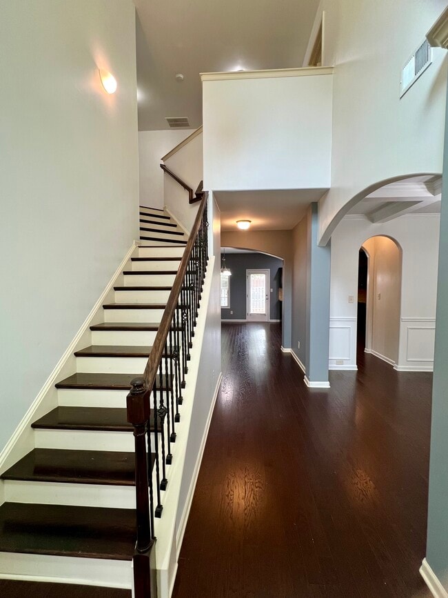 Photo - 7 Worchester Dr