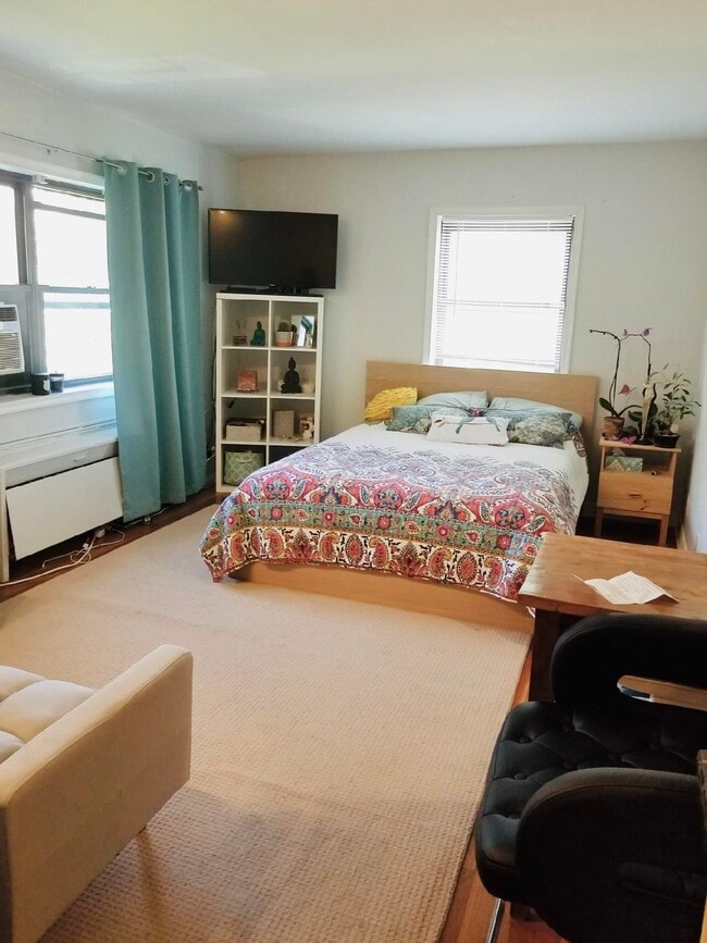 Photo - 400 Fairview Ave