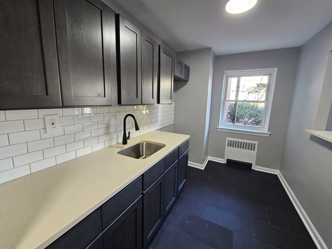 Photo - 1280 Clinton Ave Unit 1