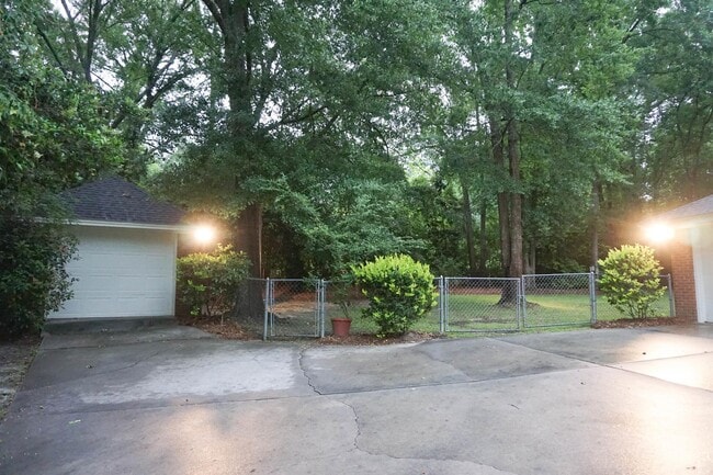 Photo - 116 Princeton Ln