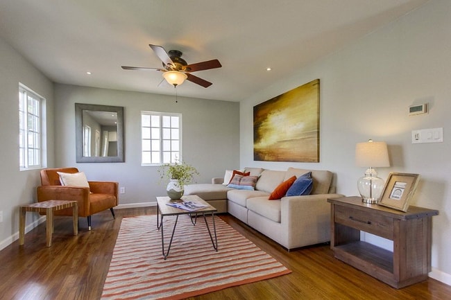 Photo - 4355 Elma Ln