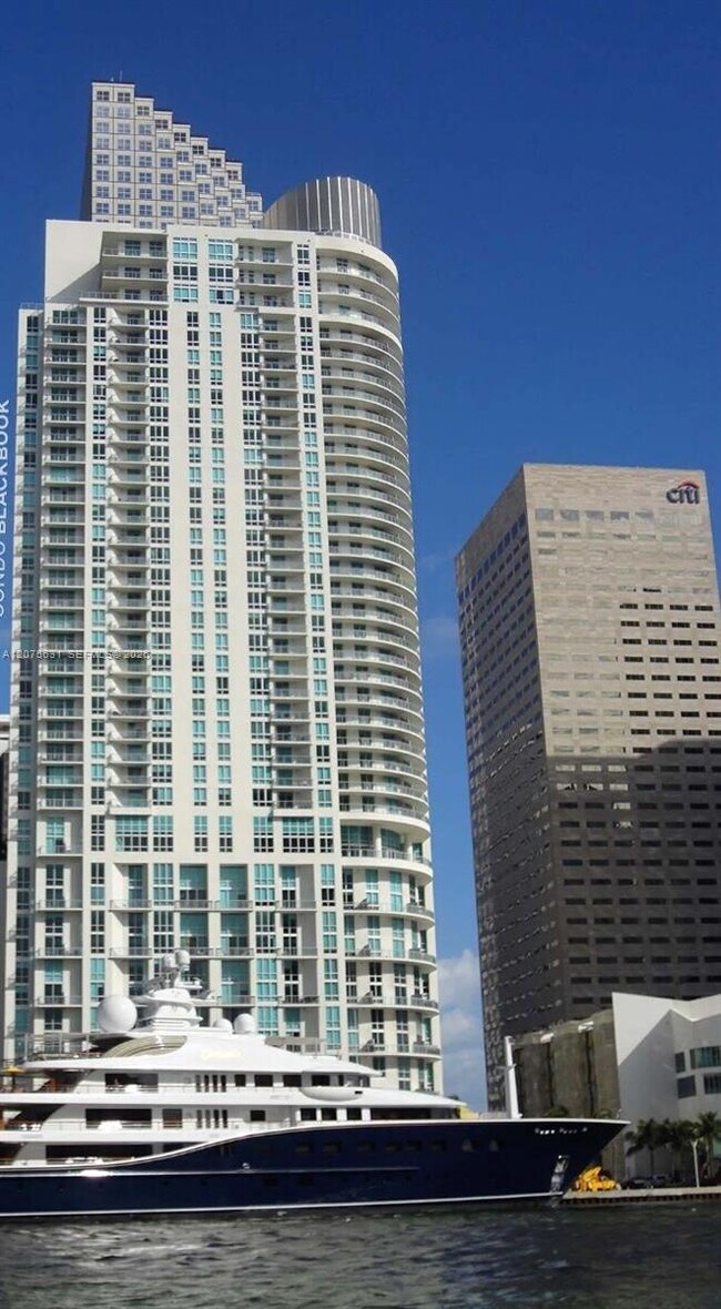 Photo - 300 S Biscayne Blvd Unidad T-2207