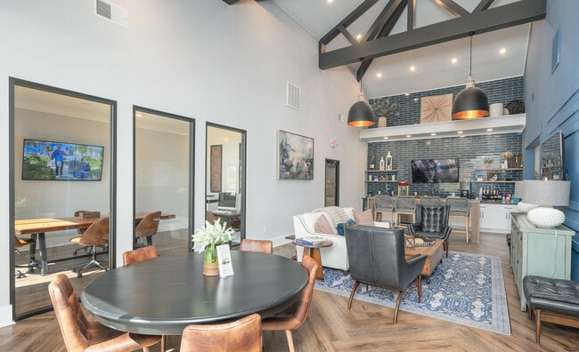 Paragon Luxury Apartments - Paragon Luxury Apartments